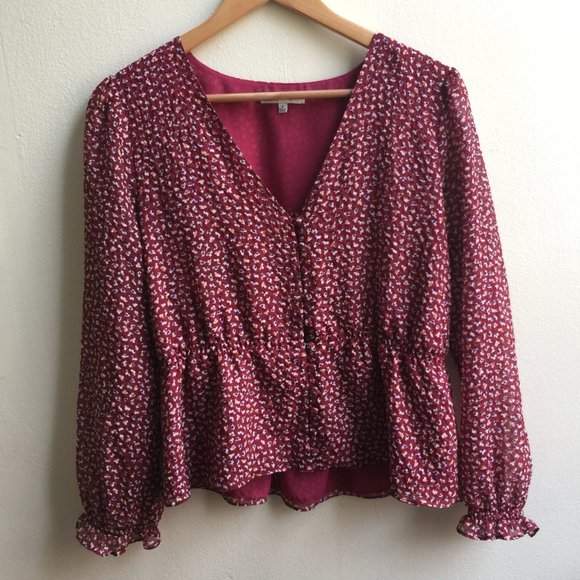 Madewell Overture Top in Ditsy Flowers in Red - Picture 5 of 7